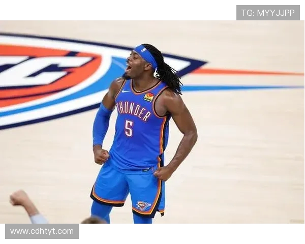 媒体人分析裁判主观因素对多特追梦狄龙名声的影响与公平性探讨